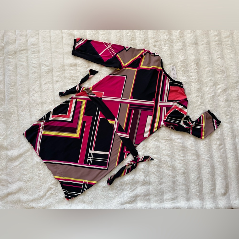 Caché Dress. - Picture 12 of 12